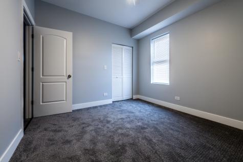 3579 West Mclean Avenue Chicago IL 60647