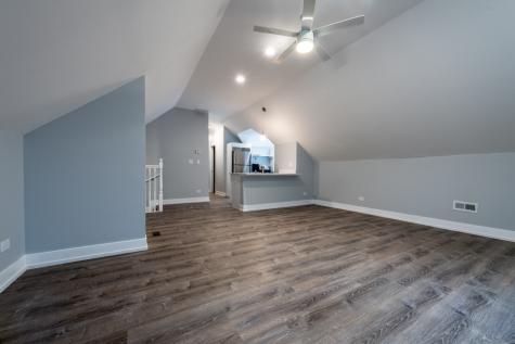 3579 West Mclean Avenue Chicago IL 60647