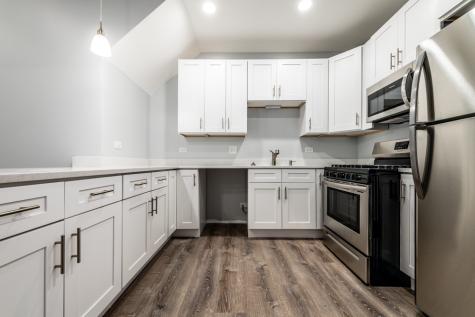 3579 West Mclean Avenue Chicago IL 60647