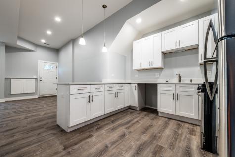 3579 West Mclean Avenue Chicago IL 60647