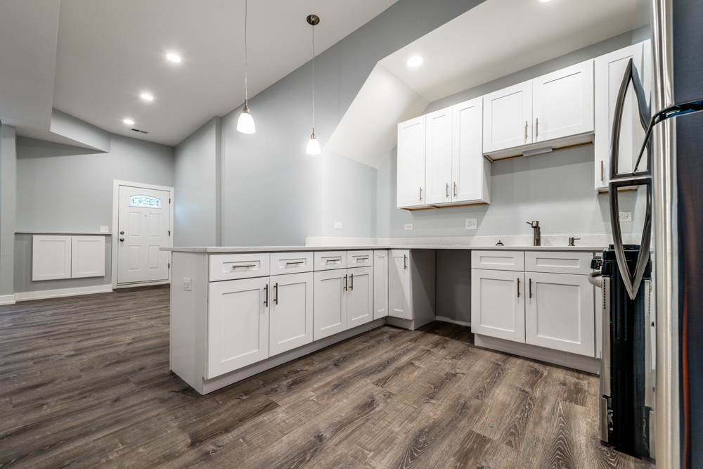 3579 West Mclean Avenue Chicago IL 60647
