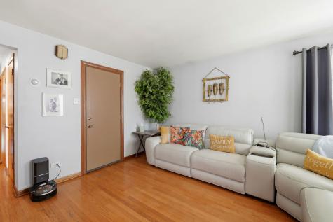 2705 North Monitor Avenue Chicago IL 60639