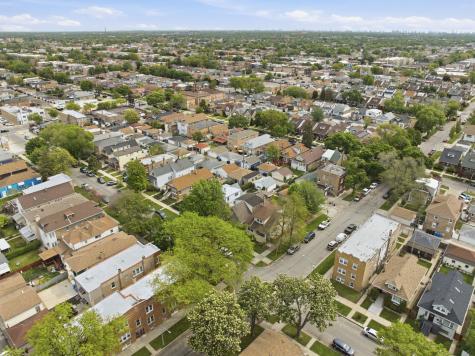 2705 North Monitor Avenue Chicago IL 60639