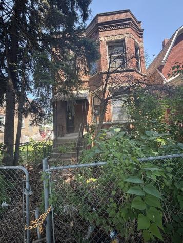 5951 South Elizabeth Street Chicago IL 60636