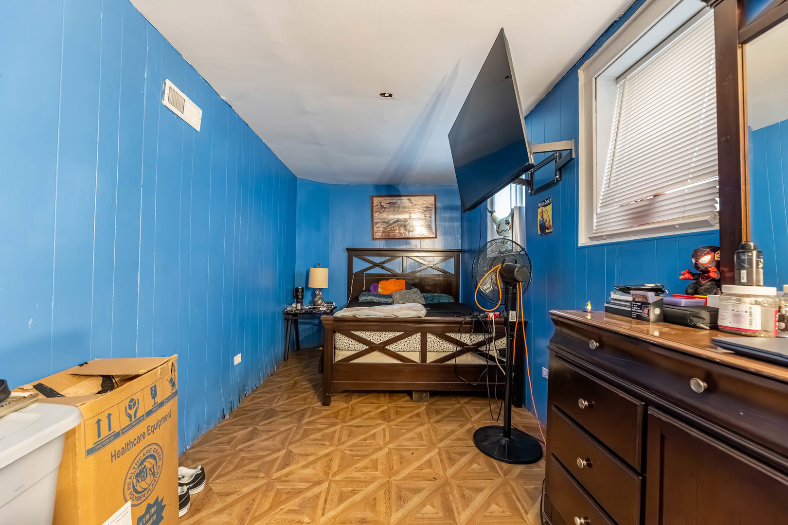 5633 West 64th Place W Chicago IL 60638
