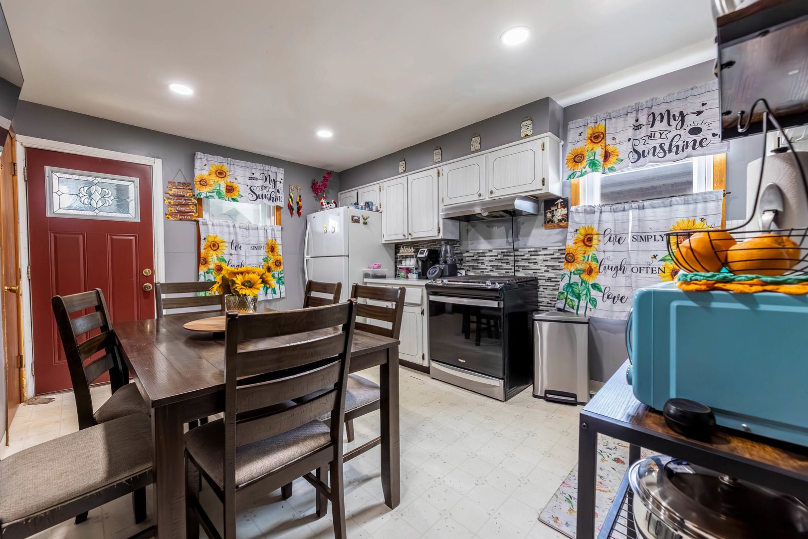 5633 West 64th Place W Chicago IL 60638