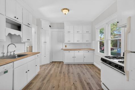 807 Farragut Place Joliet IL 60435