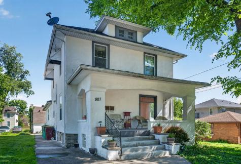 807 Farragut Place Joliet IL 60435
