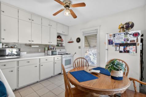 807 Farragut Place Joliet IL 60435