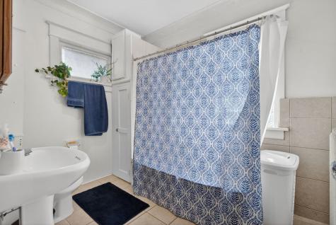 807 Farragut Place Joliet IL 60435