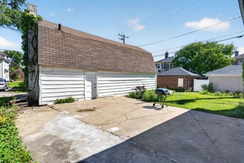 807 Farragut Place Joliet IL 60435