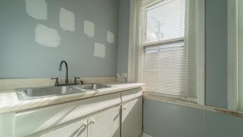 13351 South Baltimore Avenue Chicago IL 60633