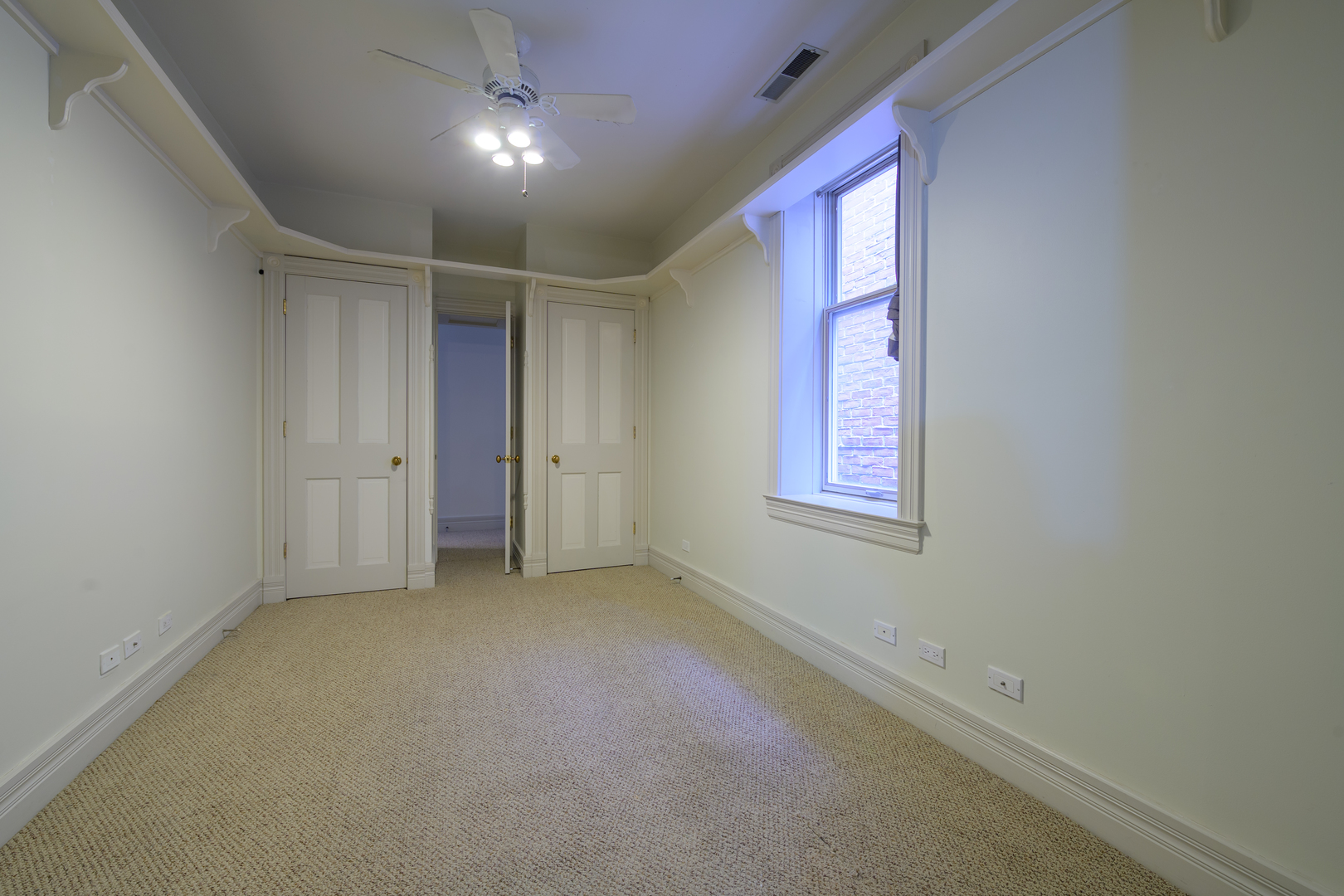 1726 North Cleveland Avenue Chicago IL 60614