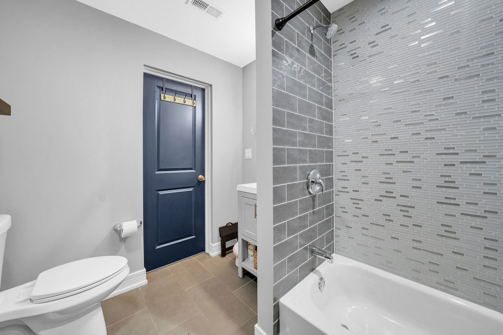 1505 South Tripp Avenue Chicago IL 60623