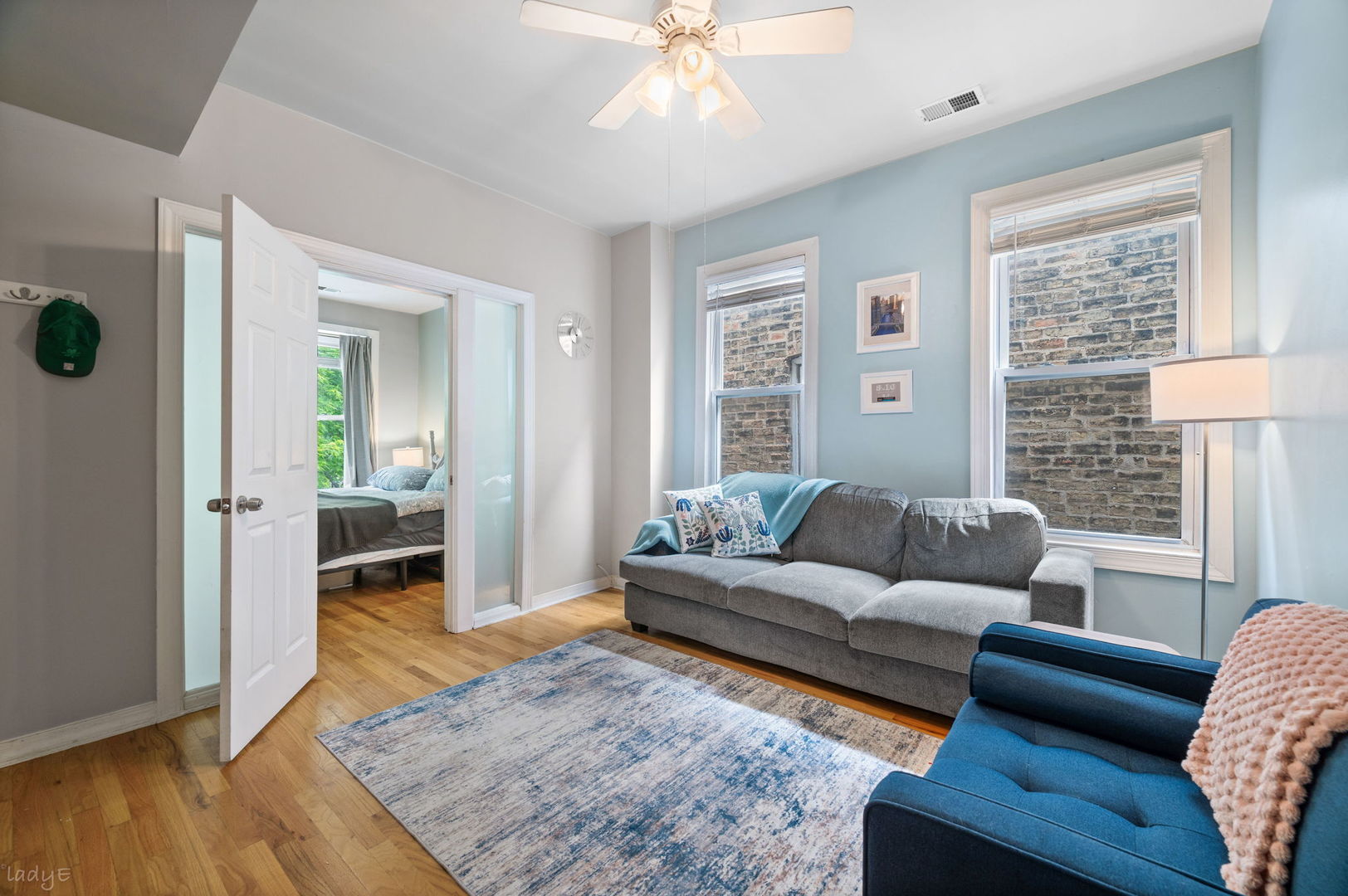 2621 West Haddon Street Chicago IL 60622