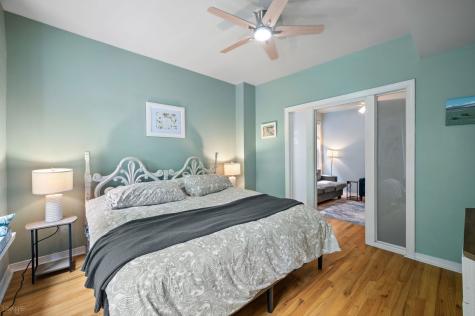 2621 West Haddon Street Chicago IL 60622