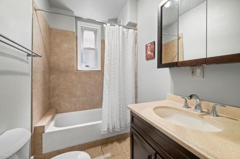 2621 West Haddon Street Chicago IL 60622