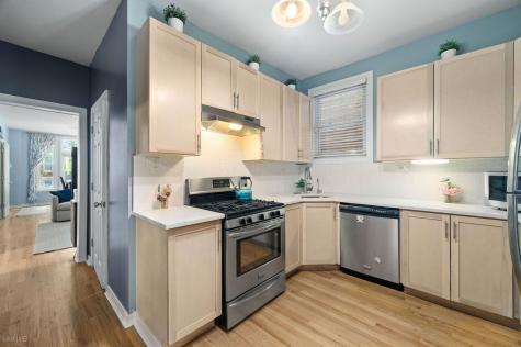 2621 West Haddon Street Chicago IL 60622
