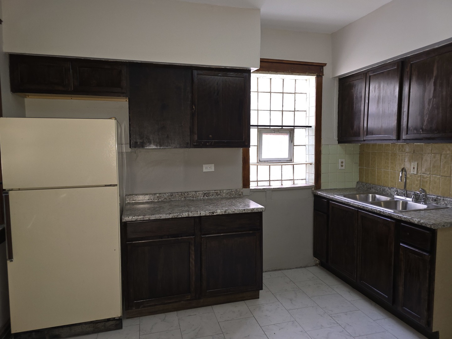 7517 South Green Street Chicago IL 60620