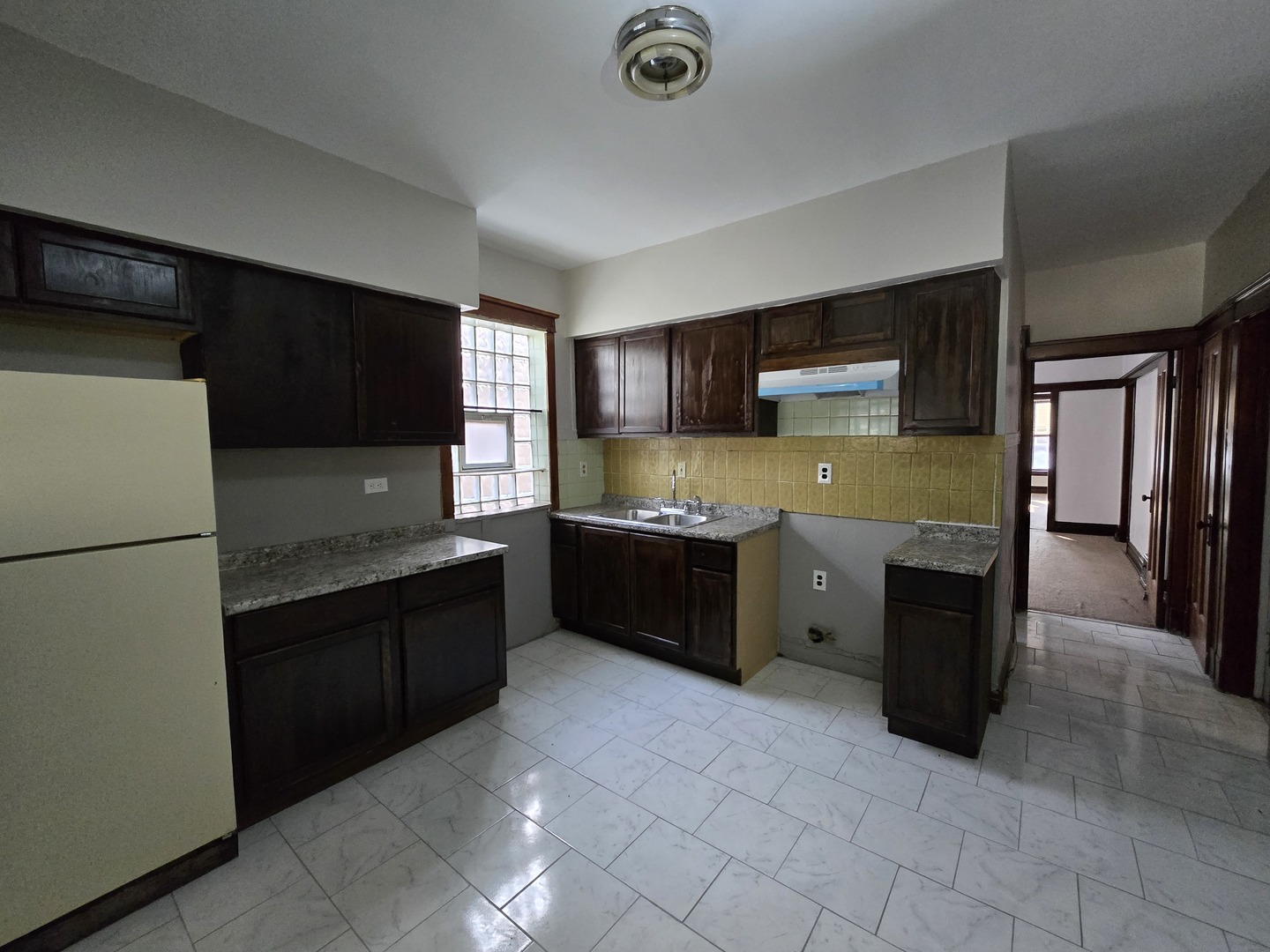 7517 South Green Street Chicago IL 60620