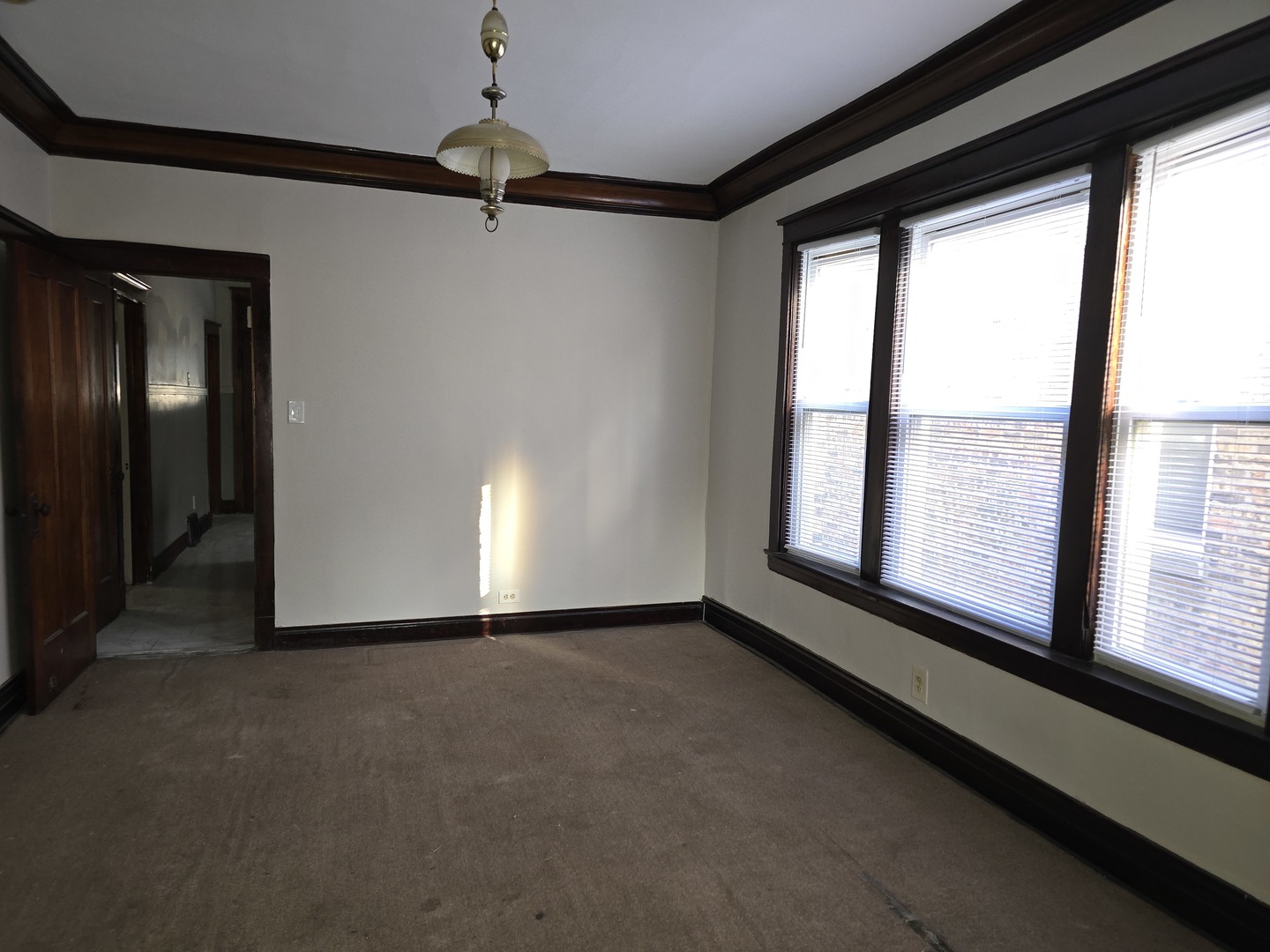 7517 South Green Street Chicago IL 60620