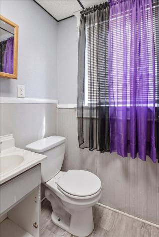 2807 Elizabeth Avenue Zion IL 60099