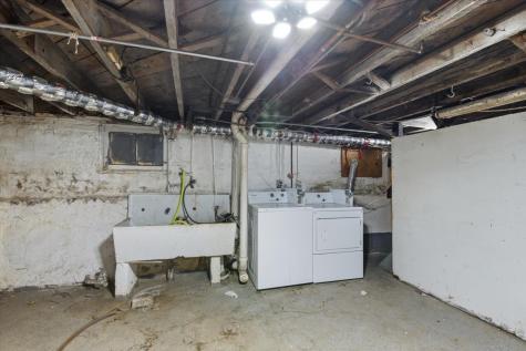 2807 Elizabeth Avenue Zion IL 60099