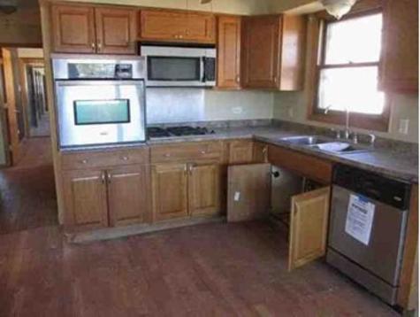 387 Madison Avenue Calumet City IL 60409