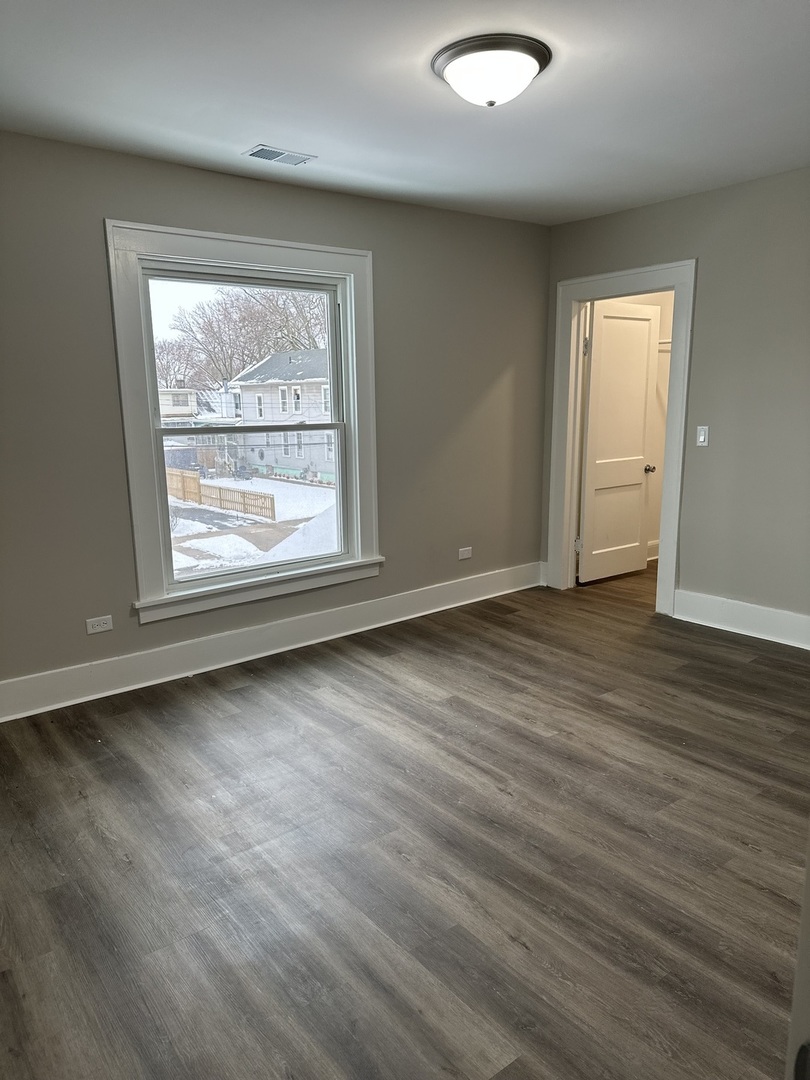 231-233 Williams Street Aurora IL 60506