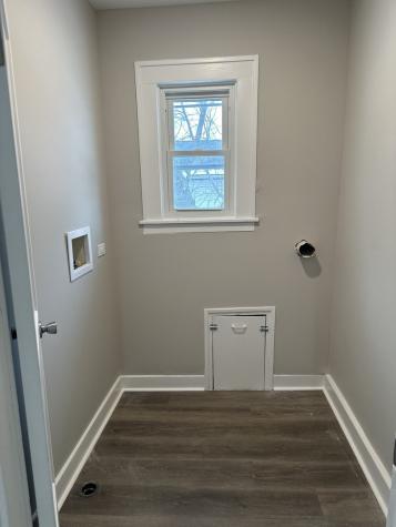 231-233 Williams Street Aurora IL 60506