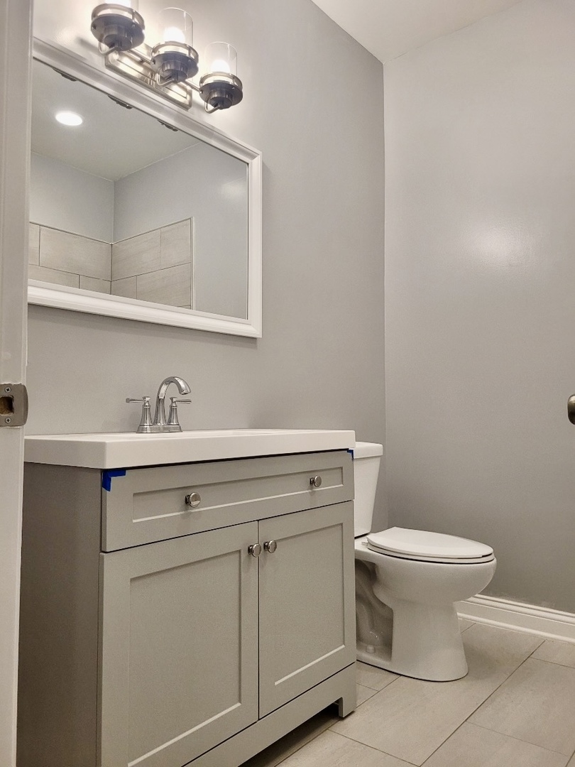 7254 South Lafayette Avenue Chicago IL 60621