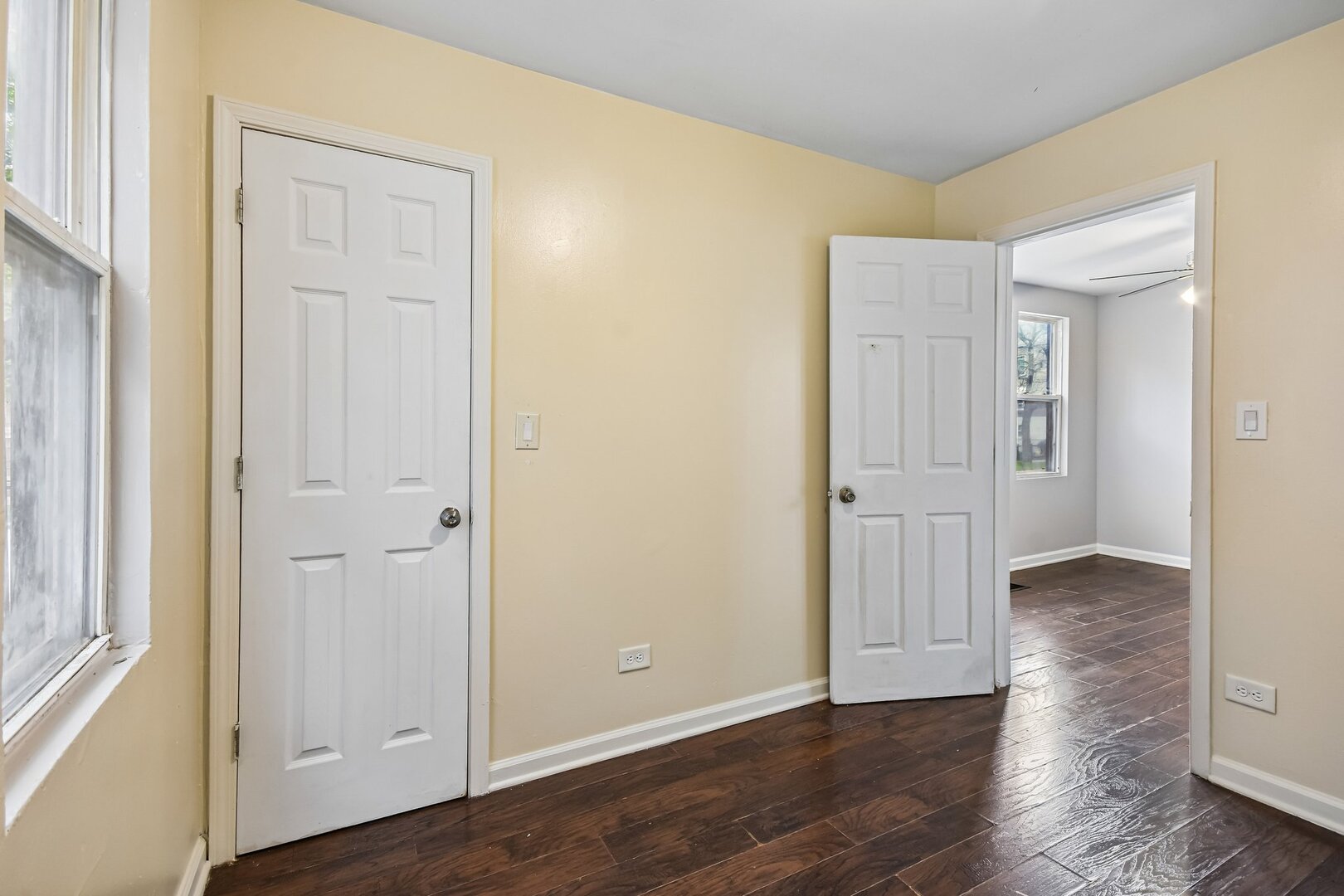 8756 South Exchange Avenue Chicago IL 60617