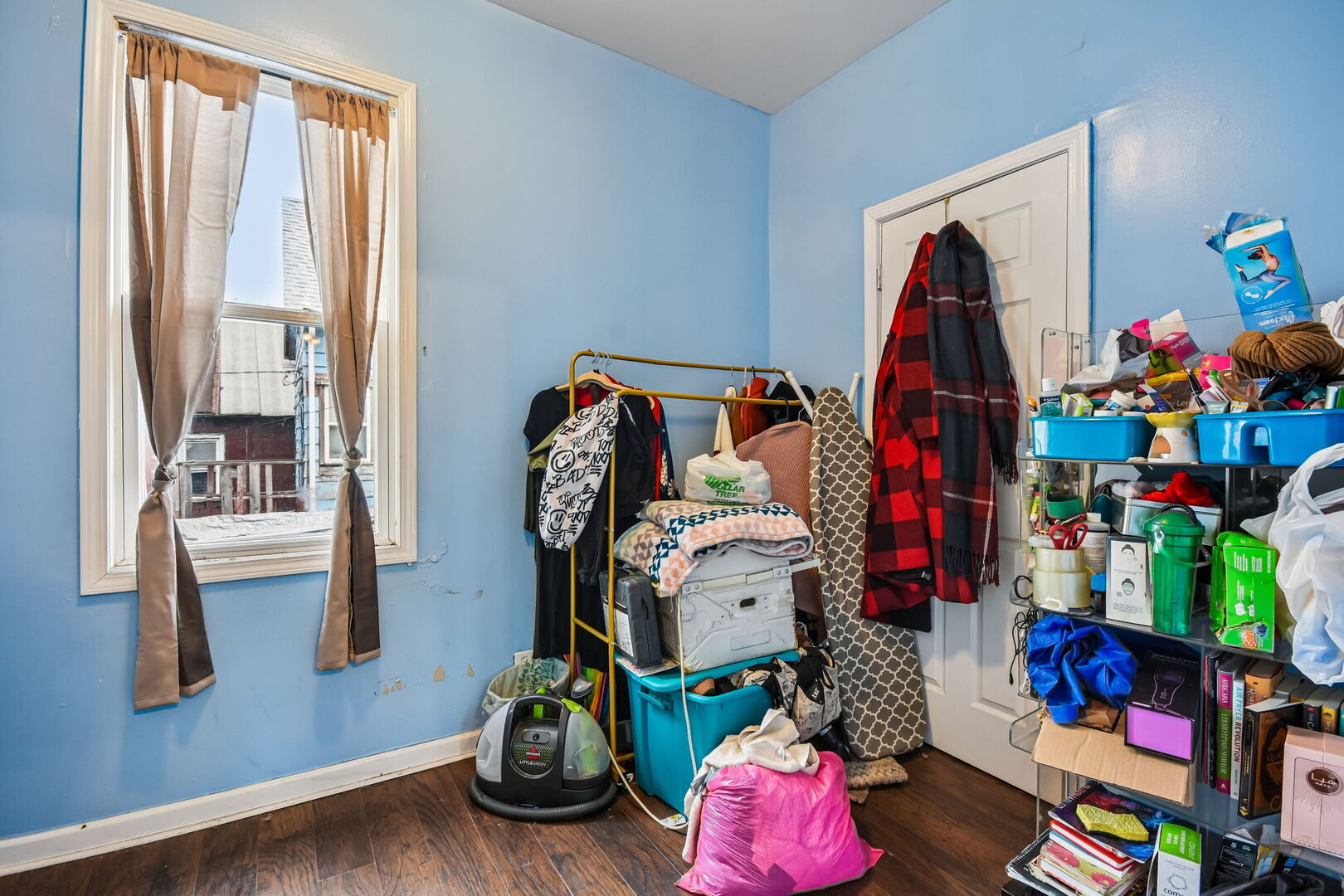 8756 South Exchange Avenue Chicago IL 60617