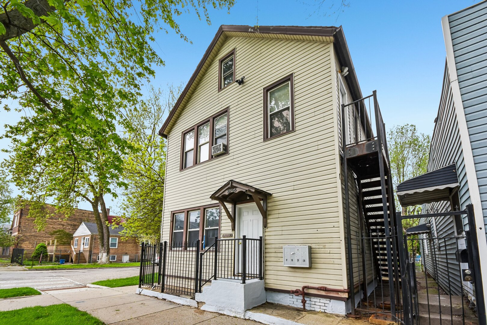 8756 South Exchange Avenue Chicago IL 60617