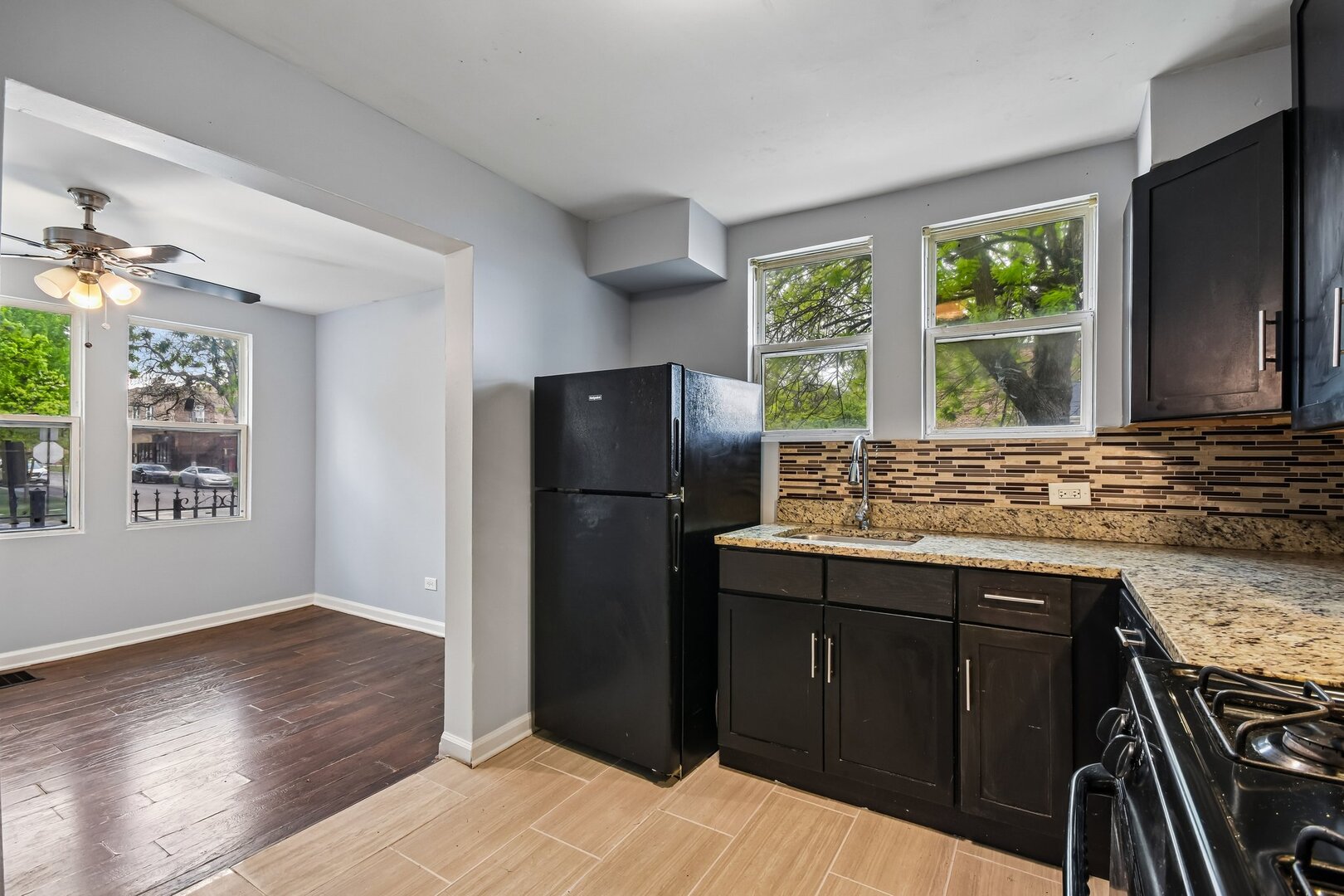 8756 South Exchange Avenue Chicago IL 60617