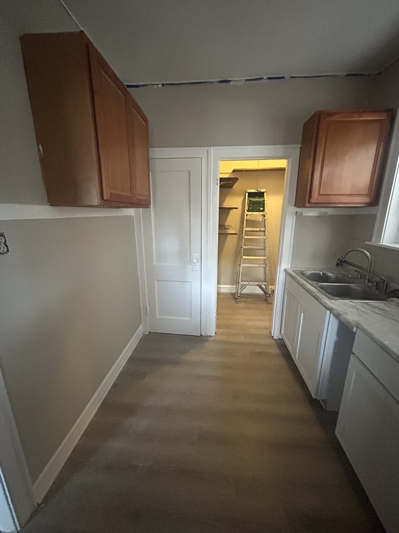 8227 South Evans Avenue Chicago IL 60619