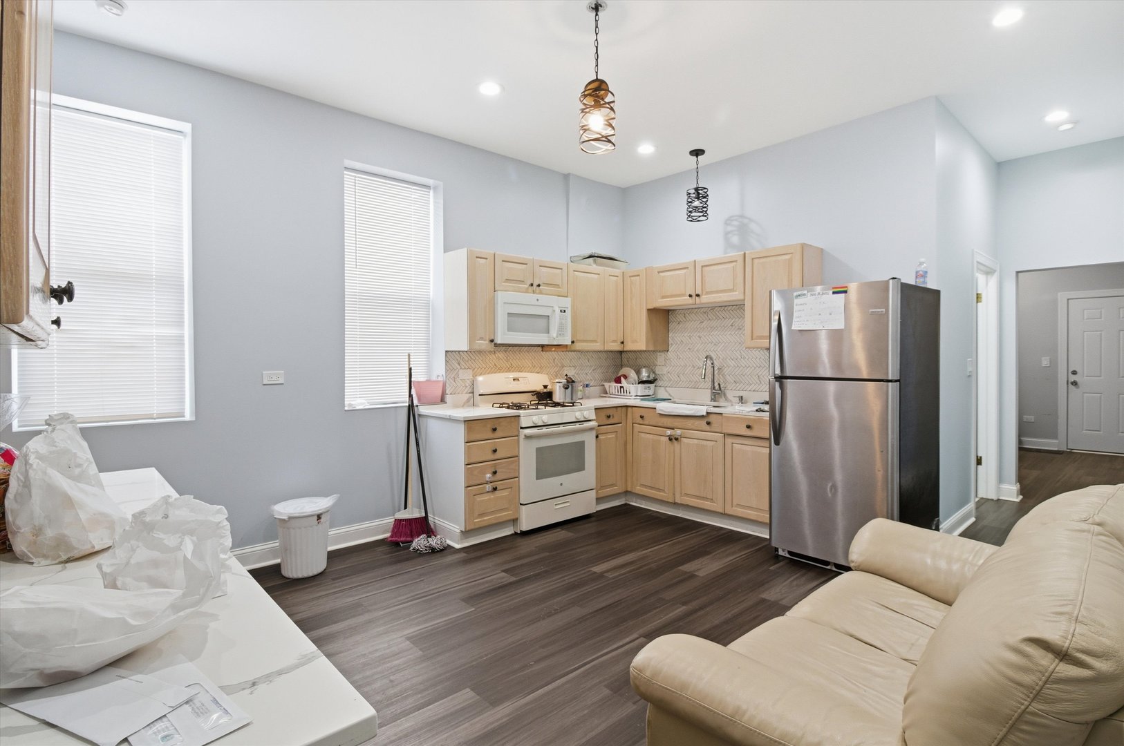 3858 West Ohio Street Chicago IL 60624