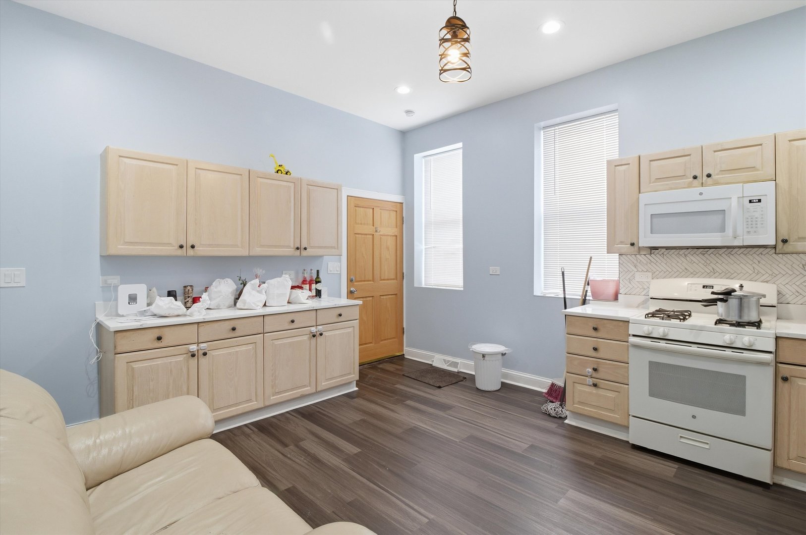 3858 West Ohio Street Chicago IL 60624