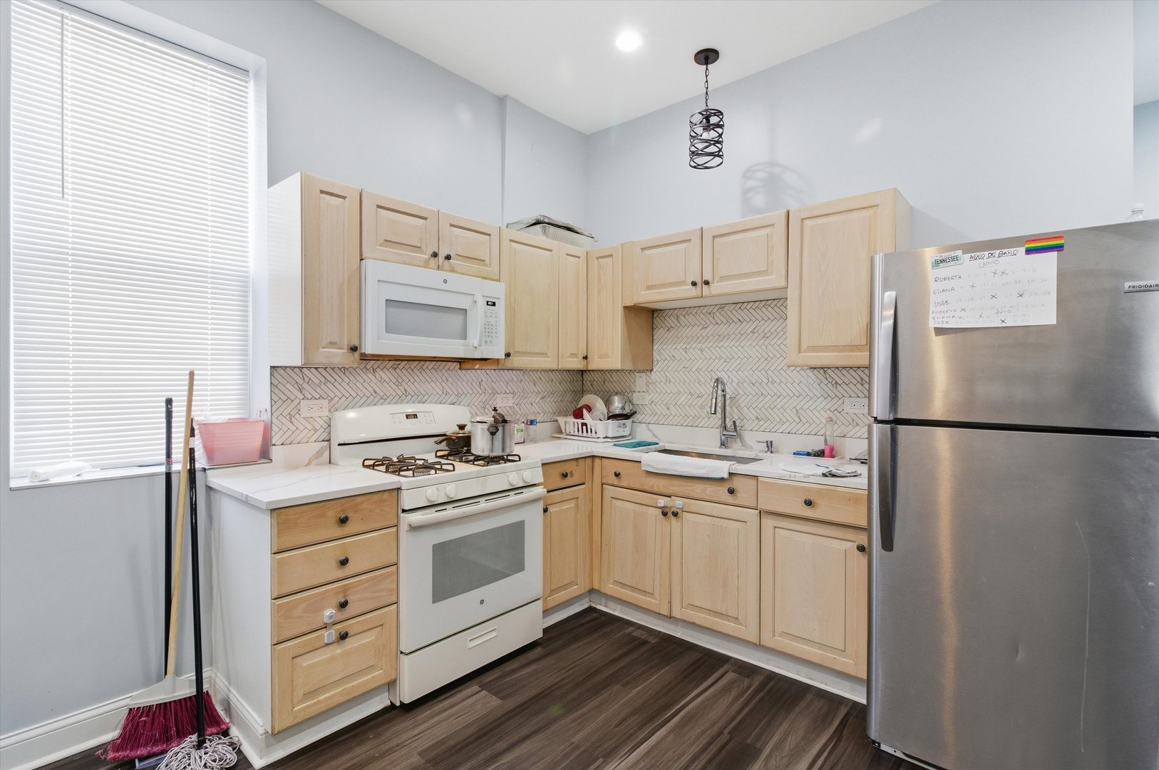 3858 West Ohio Street Chicago IL 60624