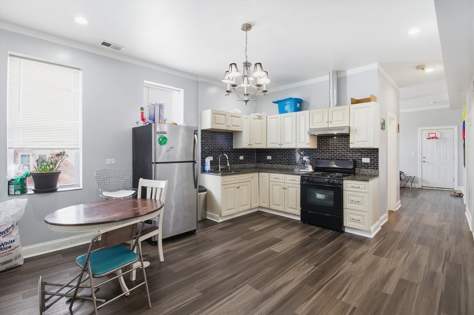 3858 West Ohio Street Chicago IL 60624