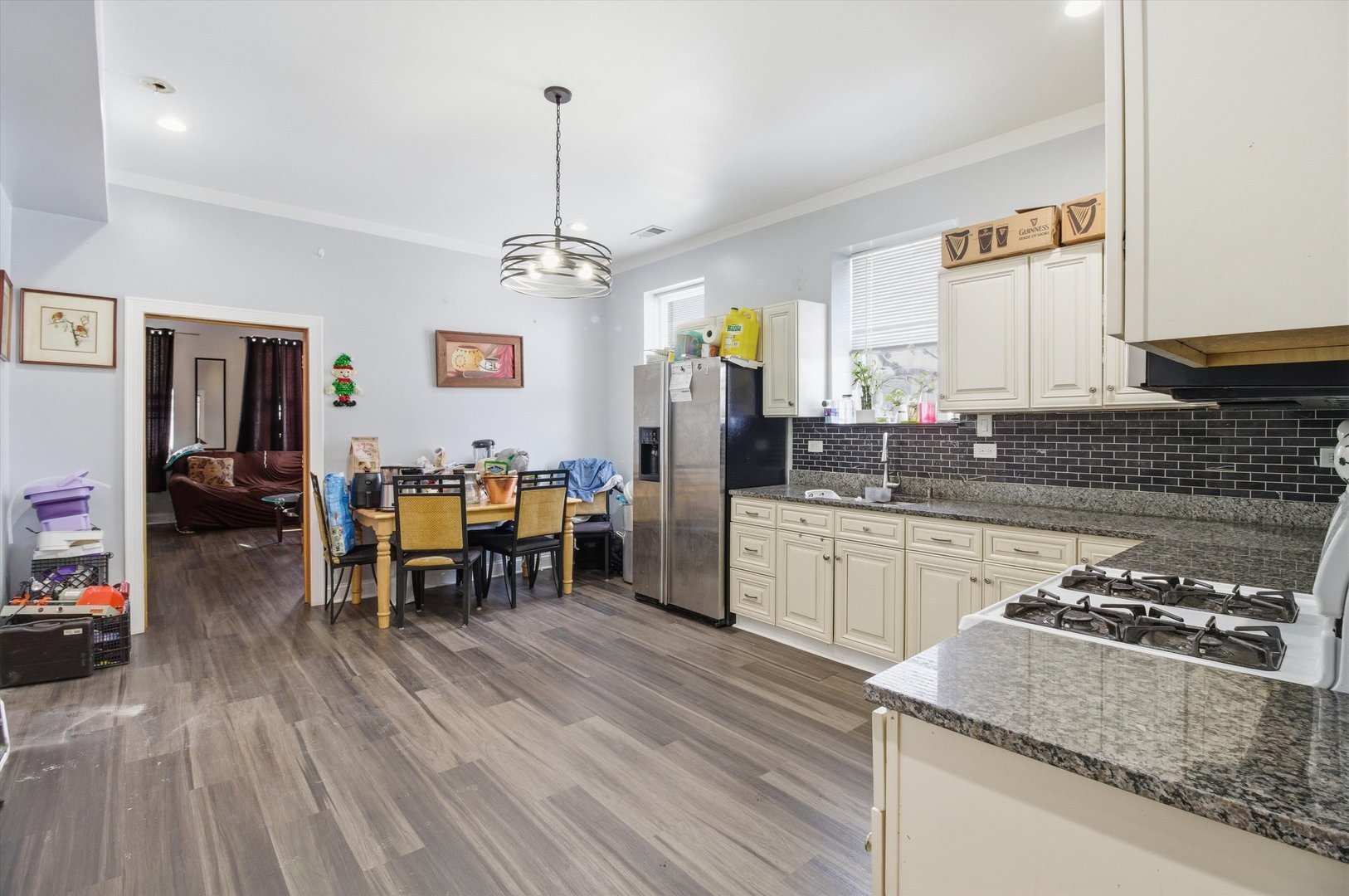 3858 West Ohio Street Chicago IL 60624