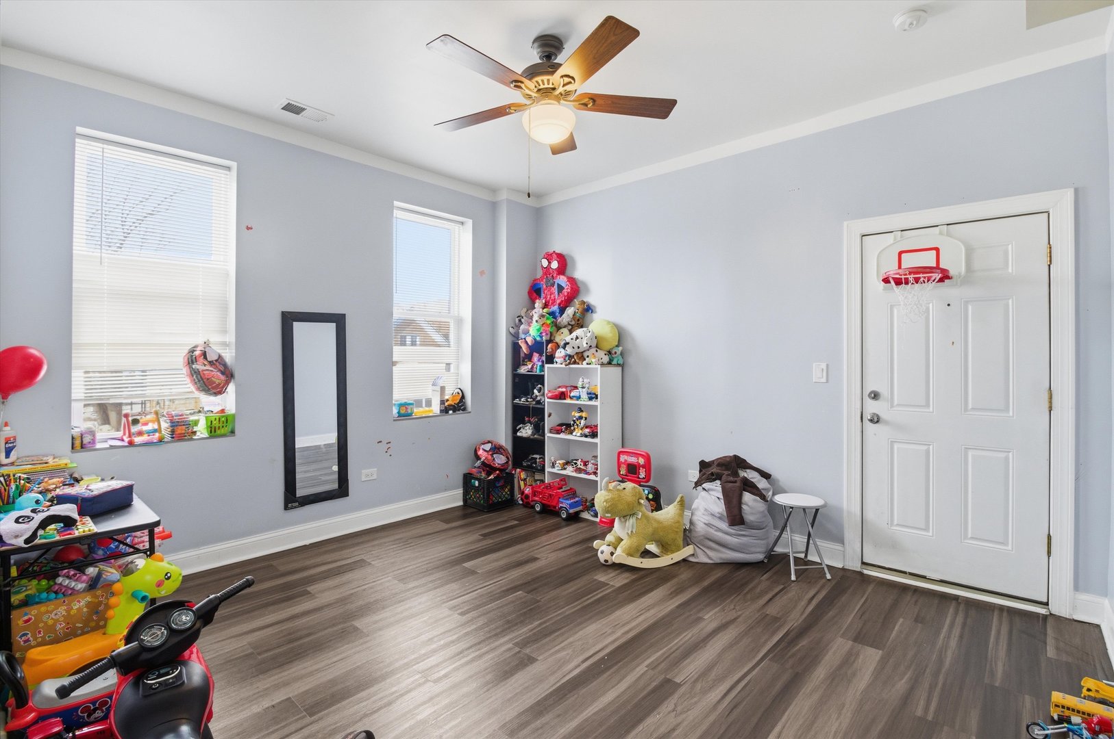 3858 West Ohio Street Chicago IL 60624
