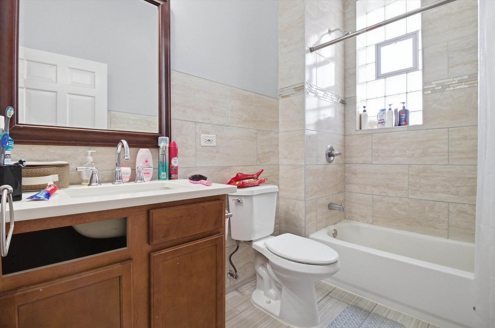 3858 West Ohio Street Chicago IL 60624