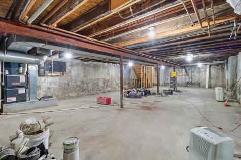 3858 West Ohio Street Chicago IL 60624