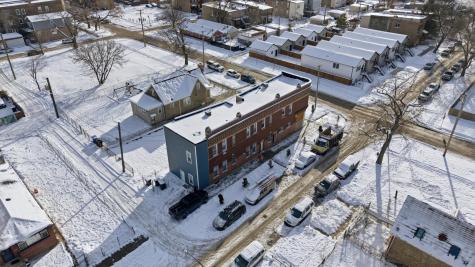 3858 West Ohio Street Chicago IL 60624