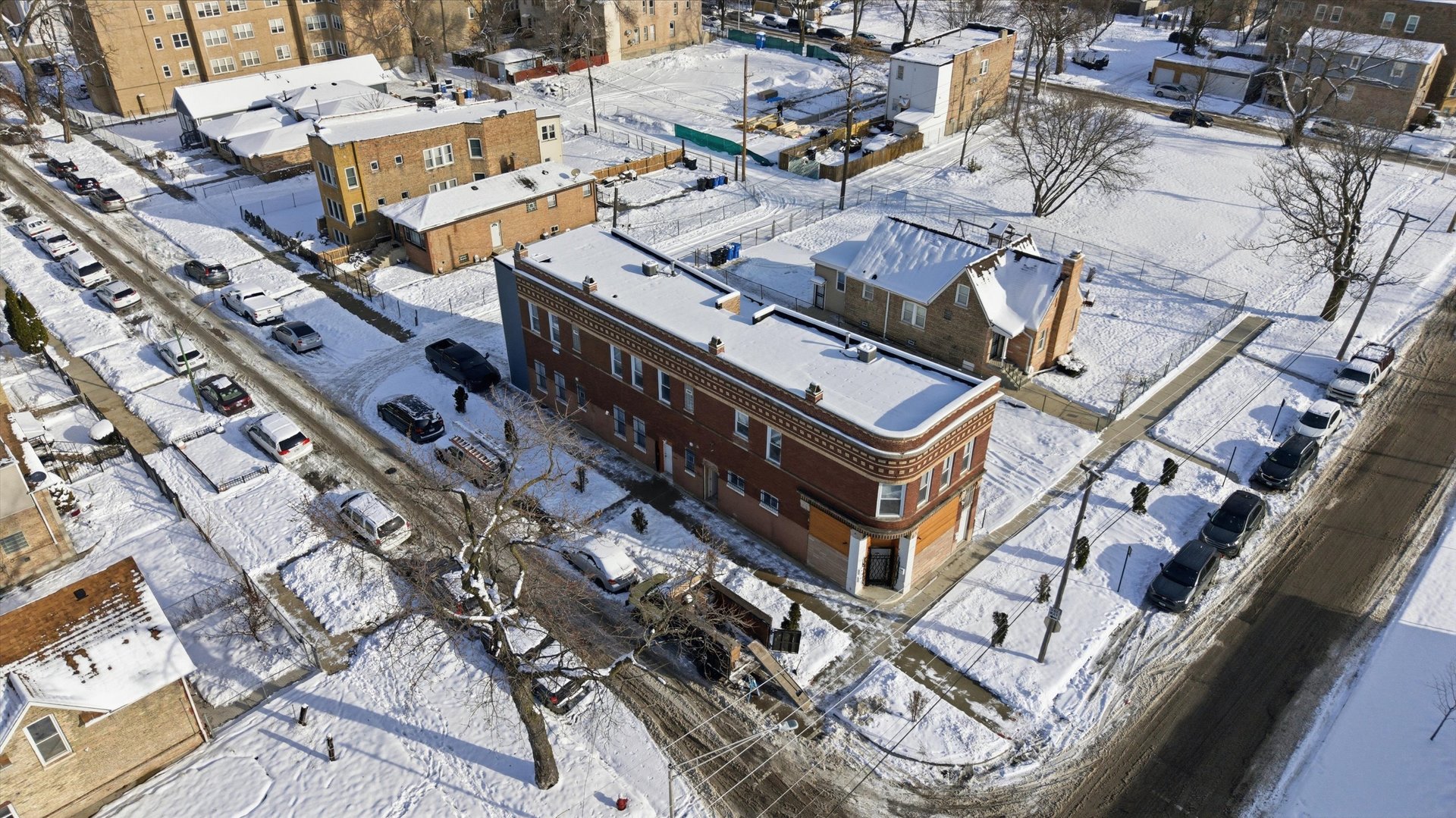 3858 West Ohio Street Chicago IL 60624