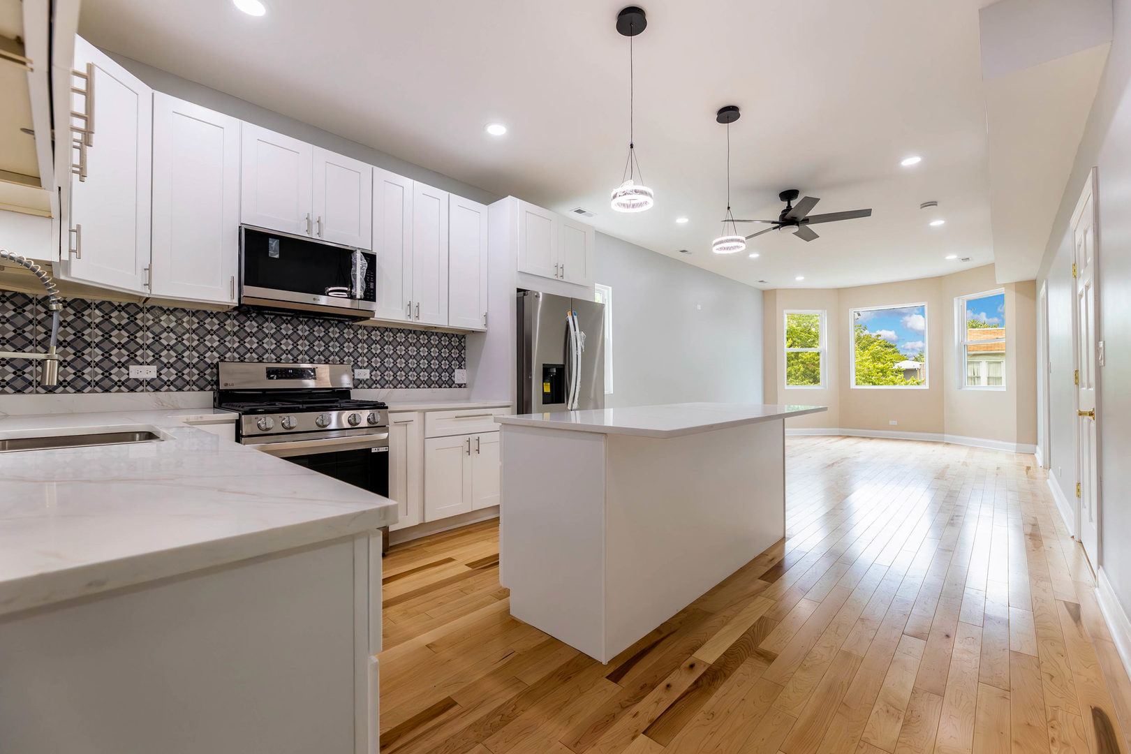 441 North Leclaire Avenue Chicago IL 60644