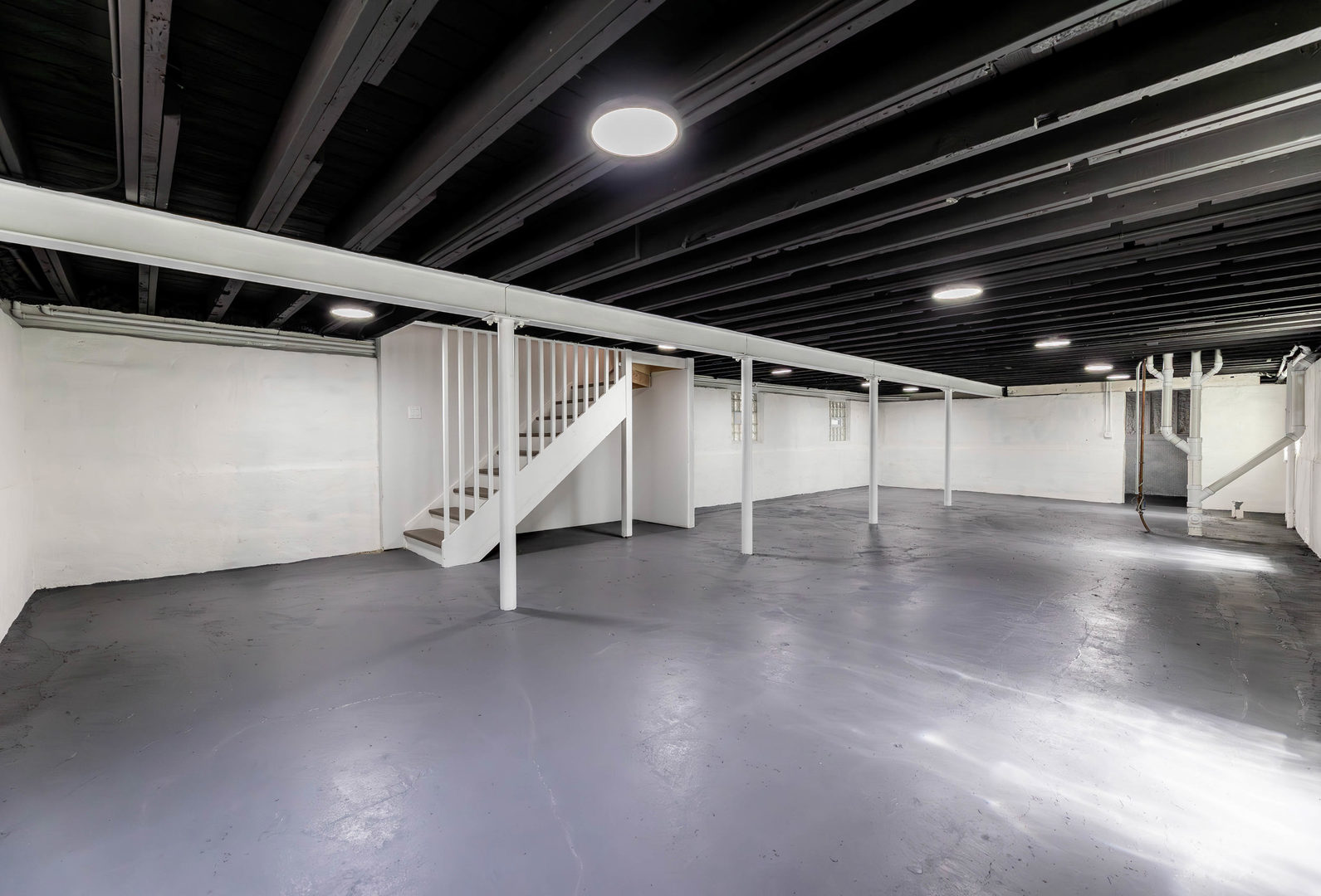 441 North Leclaire Avenue Chicago IL 60644