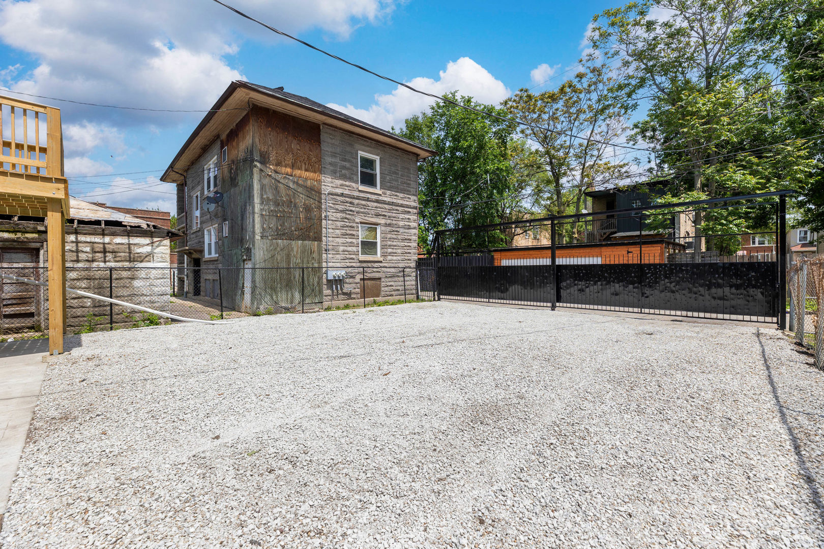 441 North Leclaire Avenue Chicago IL 60644