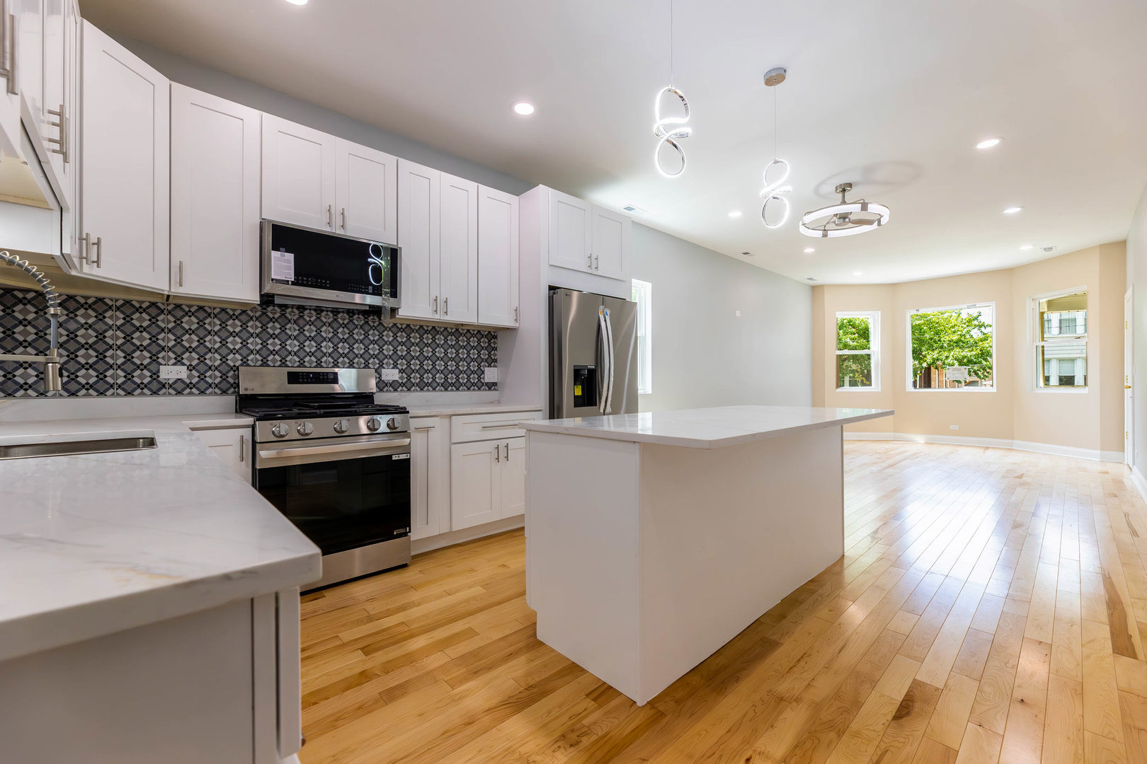 441 North Leclaire Avenue Chicago IL 60644